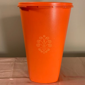 Tupperware Orange Canister 6” Tall - Beckalar
