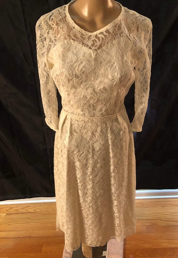 Vintage ivory lace overlay 50’s wedding dress - image 2