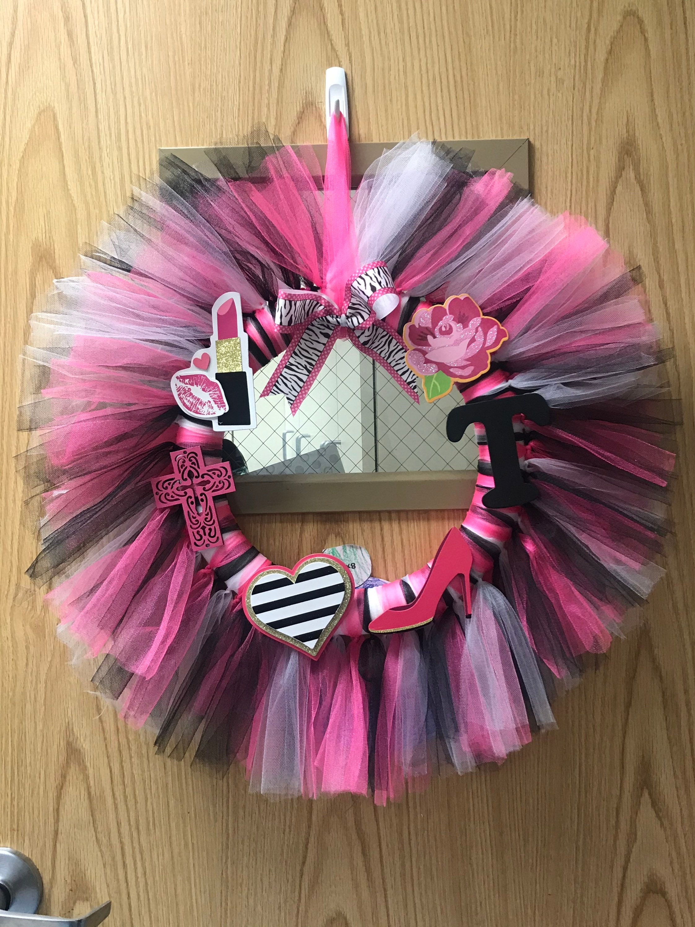 The Diva Wreath Etsy