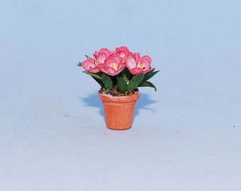 1:24 scale * 1/2 inch scale dollhouse miniature-Tulips