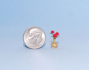1:48 scale * 1/4 inch scale dollhouse miniature-Roses in a Vase