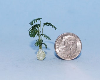 1:48 scale * 1/4 inch scale Dollhouse Miniature-Monstera Plant