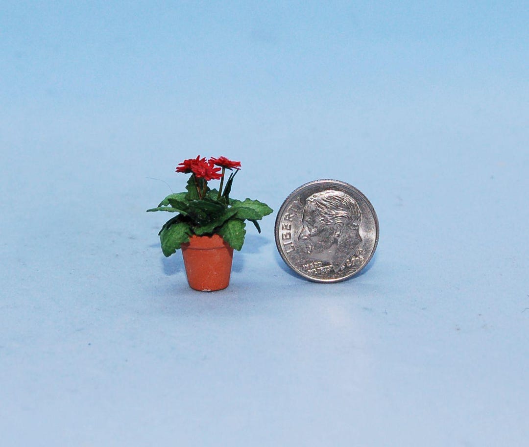 1:24 Scale * 1/2 Inch Scale Miniature-gerbera Daisy - Etsy