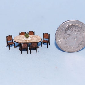 1:144 scale * 1/144th inch scale dollhouse miniature-Oval Dining Table and Chairs