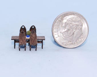 1:144 scale * 1/144th inch scale dollhouse miniature-Gothic Table with Chairs