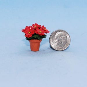 1:24 scale * 1/2 inch scale dollhouse miniature-Poinsettia