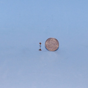 1:144 scale * 1/144th inch dollhouse scale miniature-Coat Stand