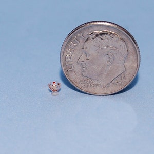 1:48 scale * 1/4 inch scale dollhouse miniature-Ice Cream Sundae