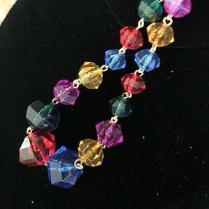 GENUINE LUCITE Never Worn Vintage Necklace MultiColor Bright Beads 18 inches Gold Tone Clasp - Nice! #601