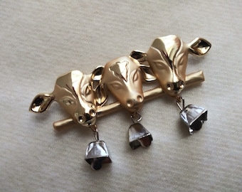 Moo Cows With Bells Vintage AJC Pin Dairy Brooch Holstein Milk Farm Gold Tone Farmhouse Brush Gold NEVER WORN #395