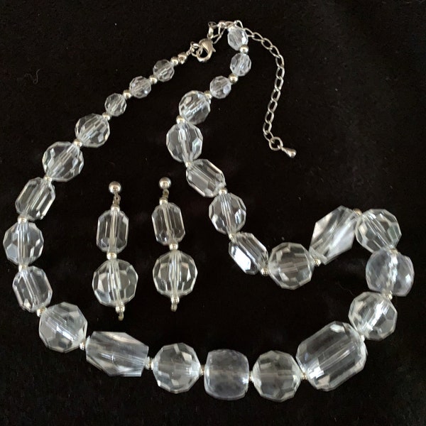 Genuine Lucite Clear Silver Accents Adjustable Necklace Earrings Set NEVER WORN True Vintage Top Quality #327