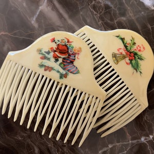 Santa Christmas TRUE VINTAGE Antique Hair Comb Set of 2 -NEVER Worn- Bells Mistletoe #256