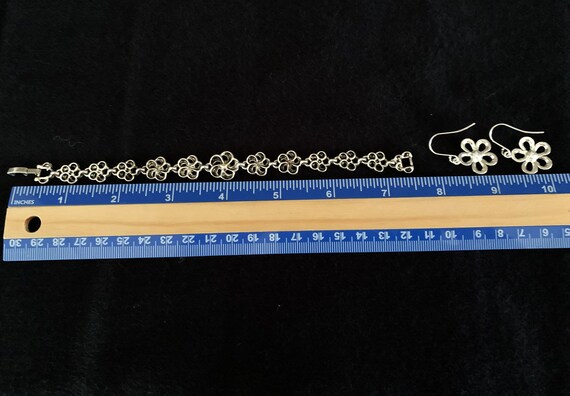 Silver Faux Diamond Flower Bracelet and Earrings … - image 7