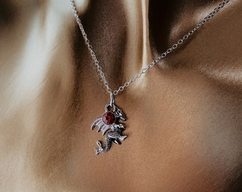 Manon Blackbeak | Inspired Necklace