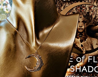 Crescent City Lunathion Mond Gold inspiriert Halskette