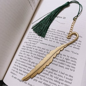 Leaf Bookmark for Readers - Gold