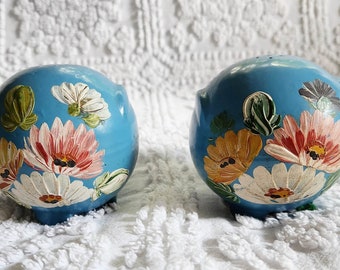 Vintage Ransburg Stoneware Ceramic Salt and Pepper Shakers