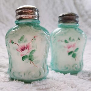 Antique EAPG Victorian Milk Glass Salt and Pepper Shaker - Wave Crest Style
