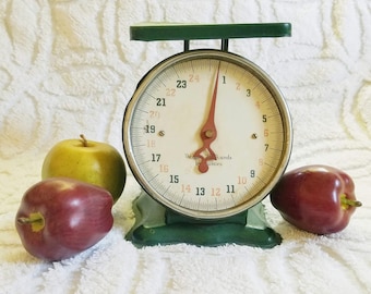 Antique Kitchen Scale in Army Green