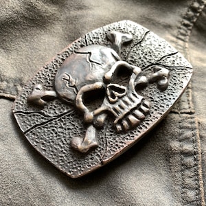 Skull Crossed Bones Buckle