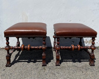 Pair of Stools Ottomans Bed Benches Leather Nailhead Seating Traditional Chair Hassock Footstool Boho Antique Stools Entry Way