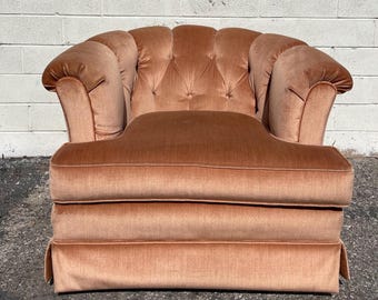 Vintage Tufted Chair Blush Pink Barrel Shape Lounger Armchair Vanity Seating Hollywood Regency Accent Post Modern