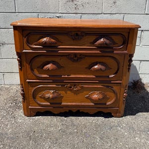 Antique Dresser Victorian Oak Wood Chest of Drawers Nightstand Furniture Bedroom Storage Wash Stand Farmhouse Vintage Custom PAINT AVAIL