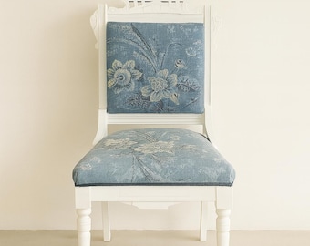Beautiful Antique Eastlake Chair - Accent Seating