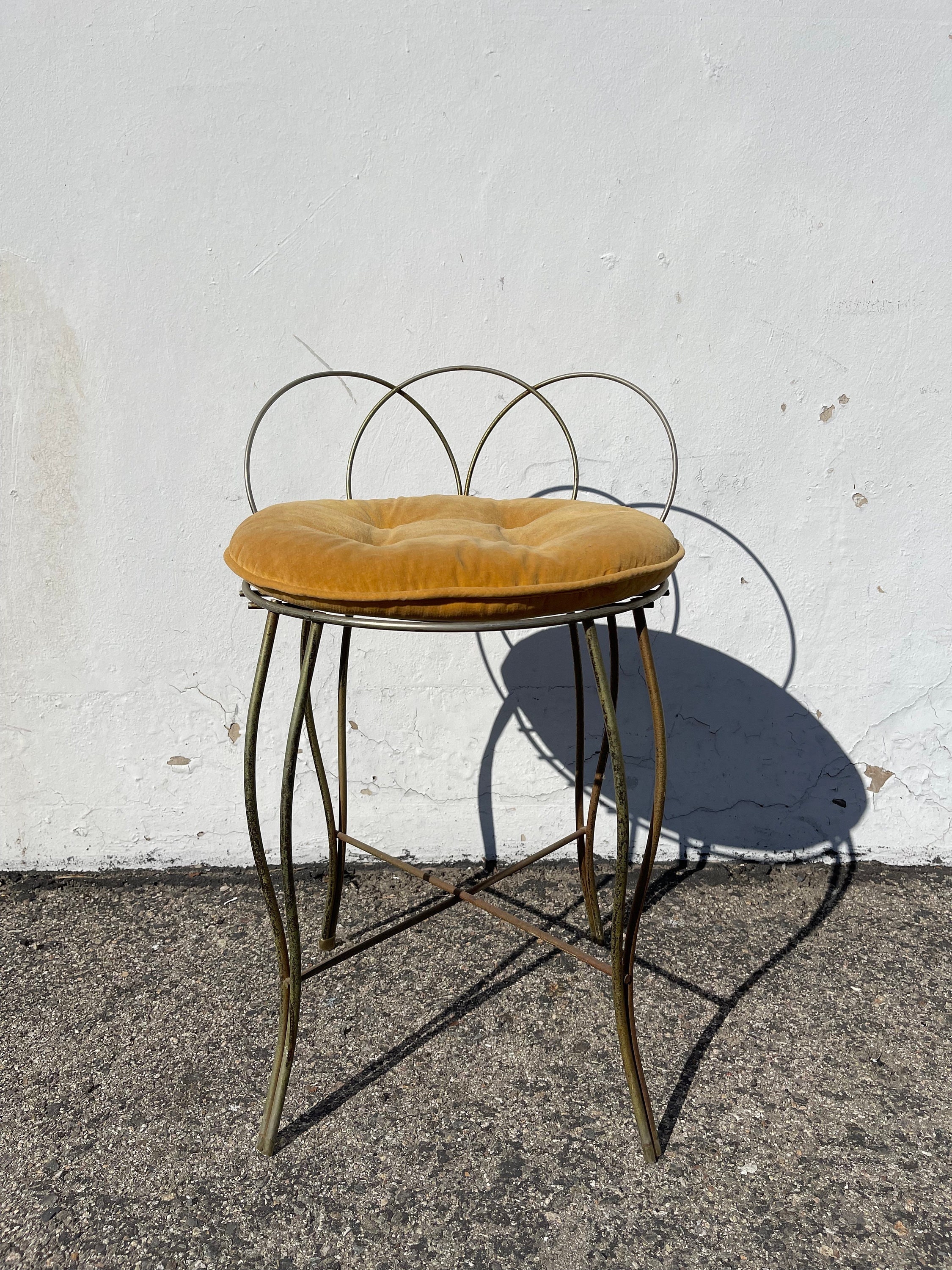 Vanity Stool Chair Bench Seat Hollywood Regency Antique Gold Makeup Chair Tufted Cushion Mid Century Modern Prop Dressing Boudoir Bathroom
