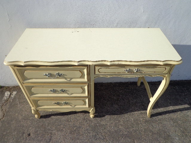 Desk Vanity Table French Provincial Antique Queen Anne Writing Desk Vanity Table French Provincial