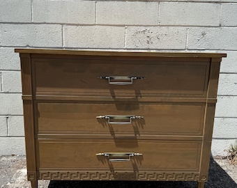 Dressers Nightstands