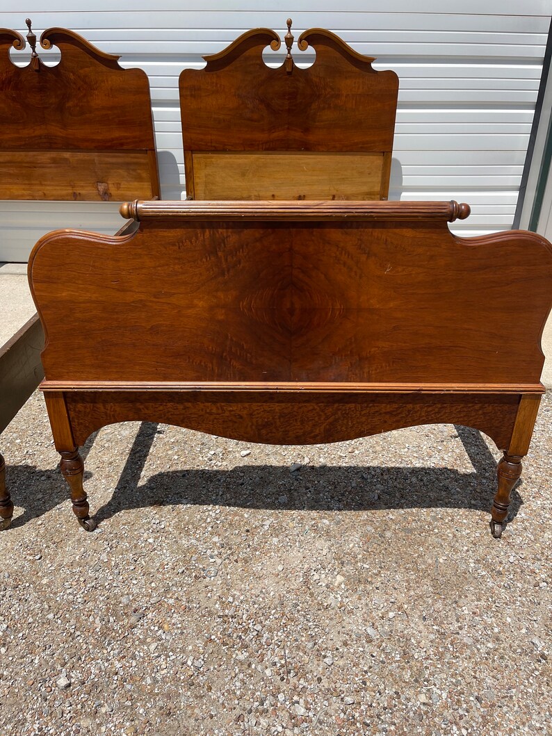2 Antique Twin Beds Vintage Country French Wood Single Bedroom Etsy