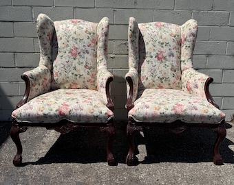 Pair of Wingback Armchairs French Country Rococo Traditional Chairs Wood Fabric Seating Vintage Wing Back Fan Lounge English Set High Back