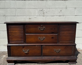 Antique Trunk Hope Chest Cedar Wood Vintage Storage Rustic Steamer Coffee Table Seating Blanket Bed Bench Boho Coastal Wardrobe Primitive