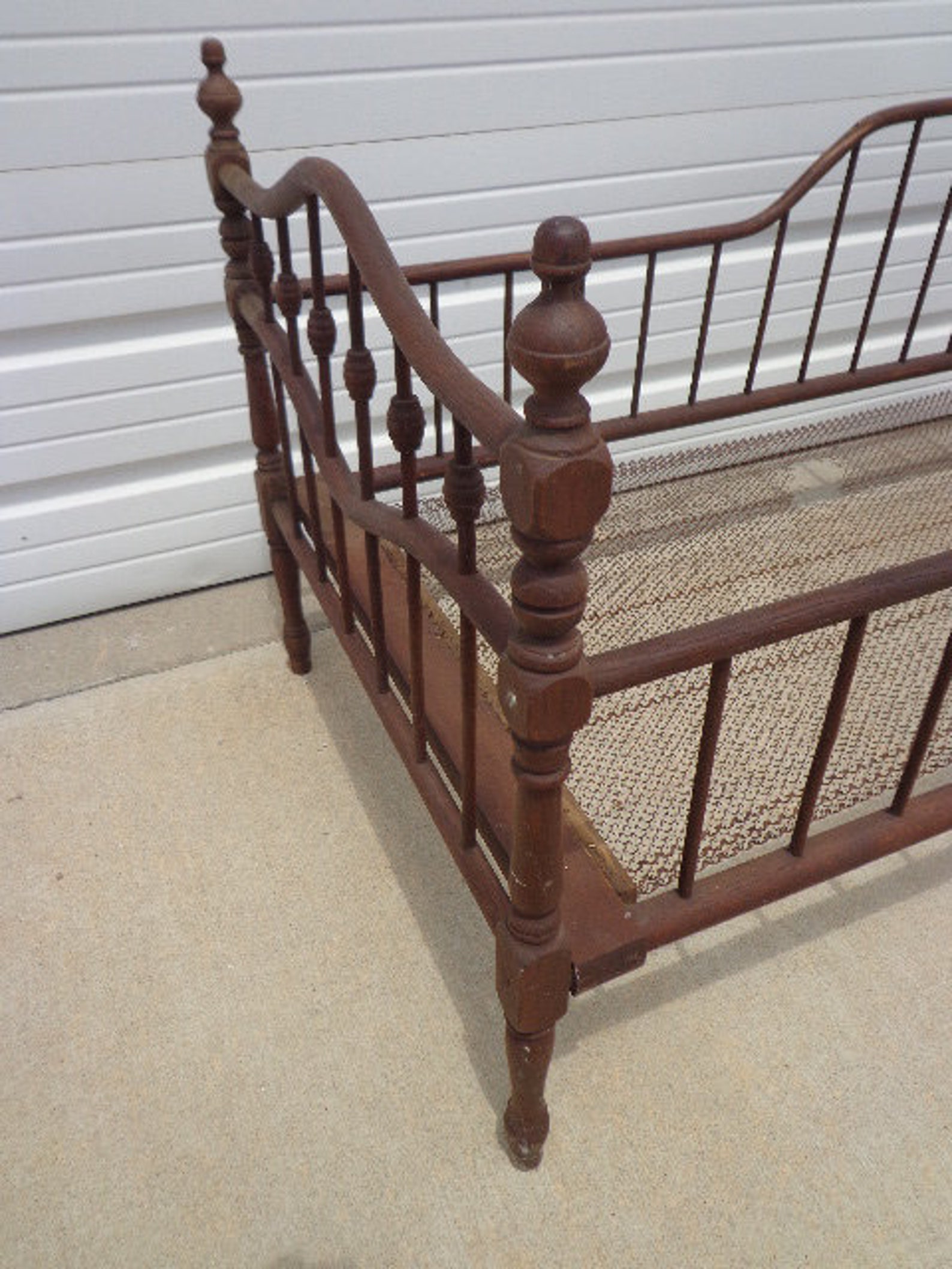 Antique Wood Baby Crib Shabby Chic Daybed Day Bed Settee Etsy