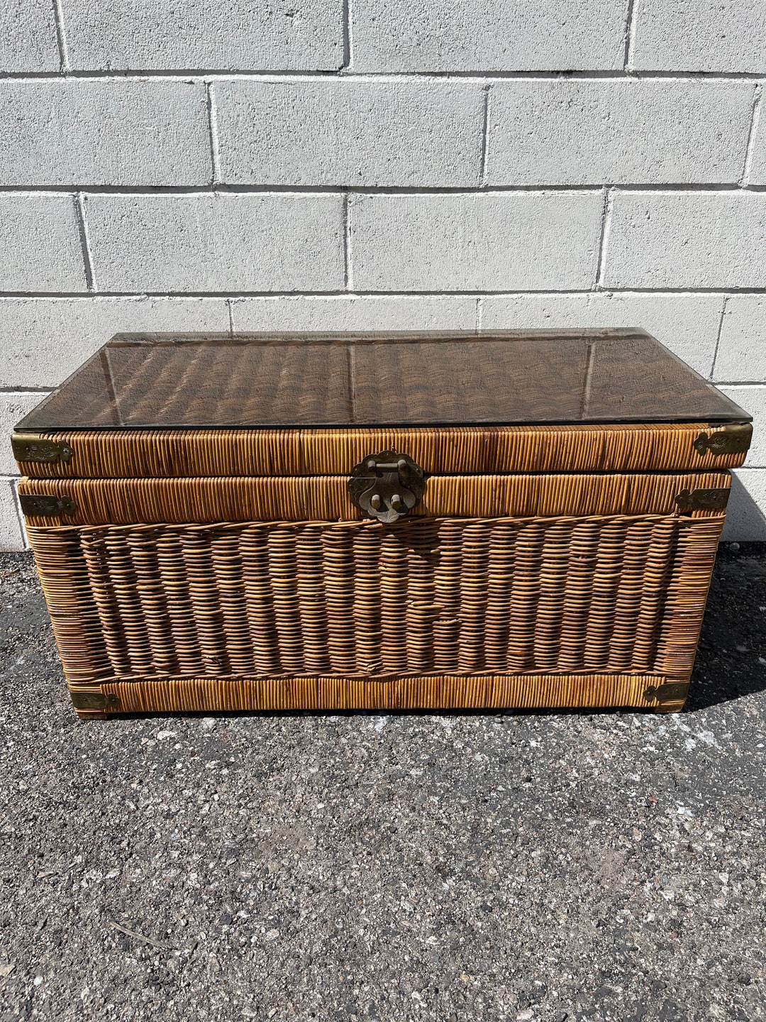 Fabulous Vintage Wicker Trunk Coffee Table With Storage and Glass Top
