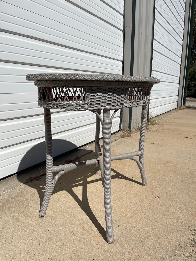 Antique Rattan Wicker Table Round Dining Primitive Rustic Furniture