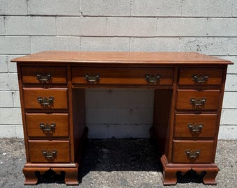 Vintage Solid Wood Desk Writing Office Table Student Vanity Traditional Davis Storage Display Home Office Makeup Design CUSTOM PAINT AVAIL