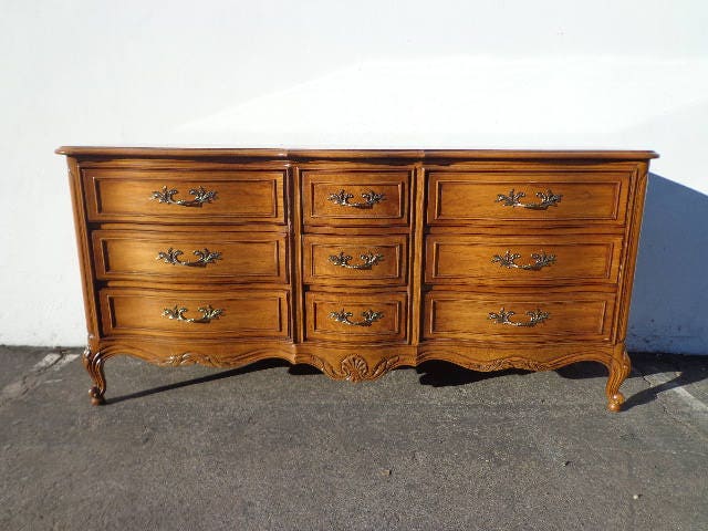 thomasville french provincial dresser chest drawers