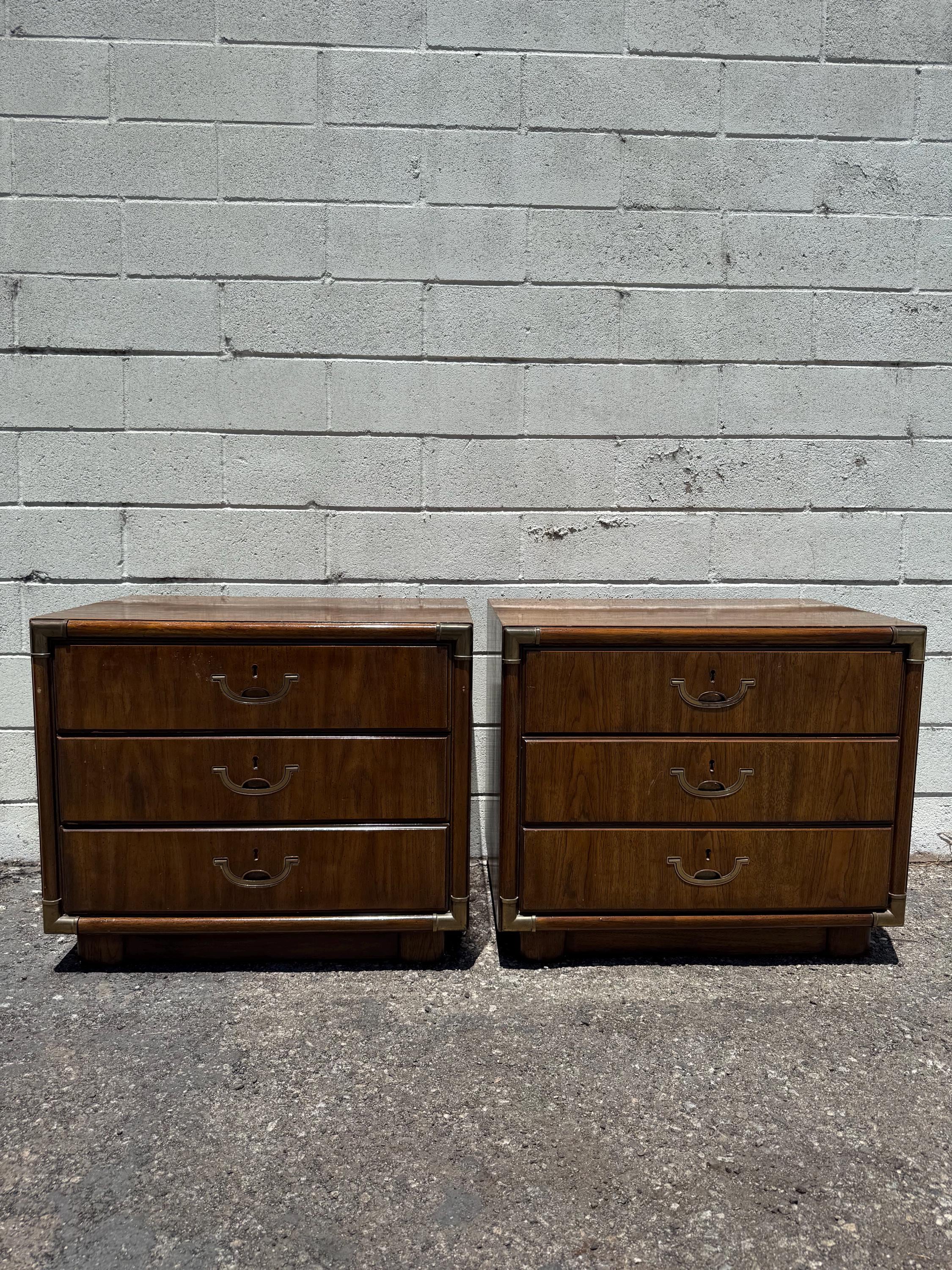 ドレクセル DREXEL HERITAGE ヘリテイジ Accolade II DREXEL Accolade II Three Section Wall Cabinet | Grandview