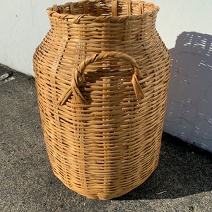Fabulous Vase Boho Chic Bohemian Woven Wicker Flower Floor Vintage Decor Jug Jar Urn Basket Decoration Tall Container Weave Rattan Planter