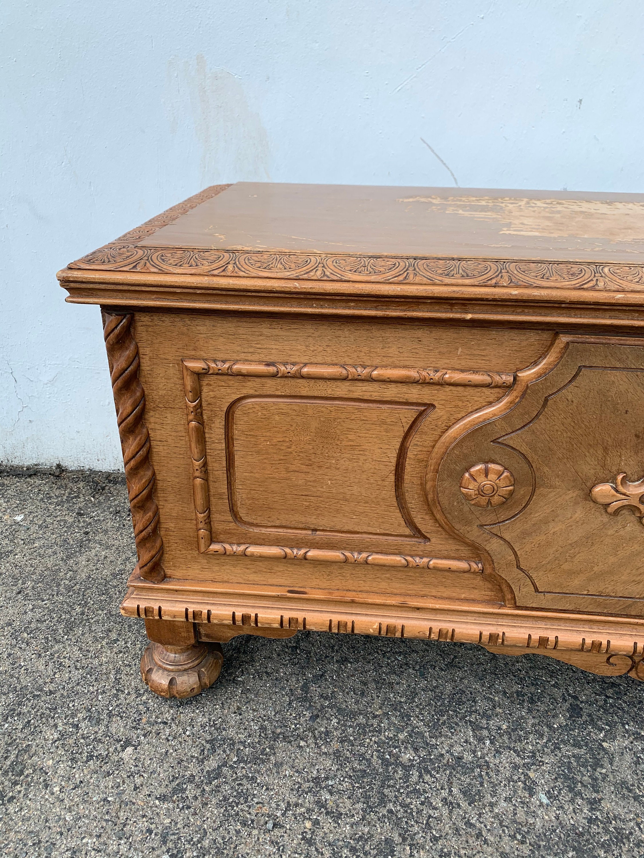 Trunk Vintage Military Foot Locker Storage Rustic Steamer Coffee Table Hope  Chest Blanket Bench Wood Bohemian Boho Chic Cottage Primitive