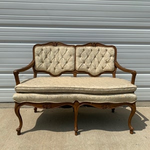 Bench Settee Loveseat French Provincial Boudoir Vanity Bed Vintage Hollywood Regency Entry Chippendale Sofa Shabby Chic Victorian Seating