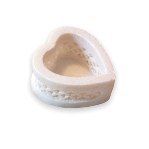 VINTAGE: Hand Carved Soapstone Box Heart Shaped Cute Retro Cute Vintage