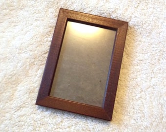 VINTAGE: Wood Frame Wooden 4x6 Vintage Picture Photo Retro Natural Rustic Warm