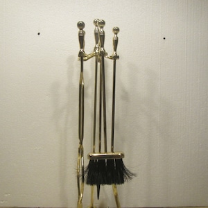 Brass FIREPLACE TOOL SET, Brass plated shovel, brush, Tongs, and poker in stand with brass handles and base ** Free Shipping ** {BFP66}