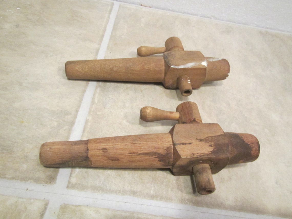 2 Vintage Wood Keg Barrel Taps Beer Barrel Taps Whiskey Etsy