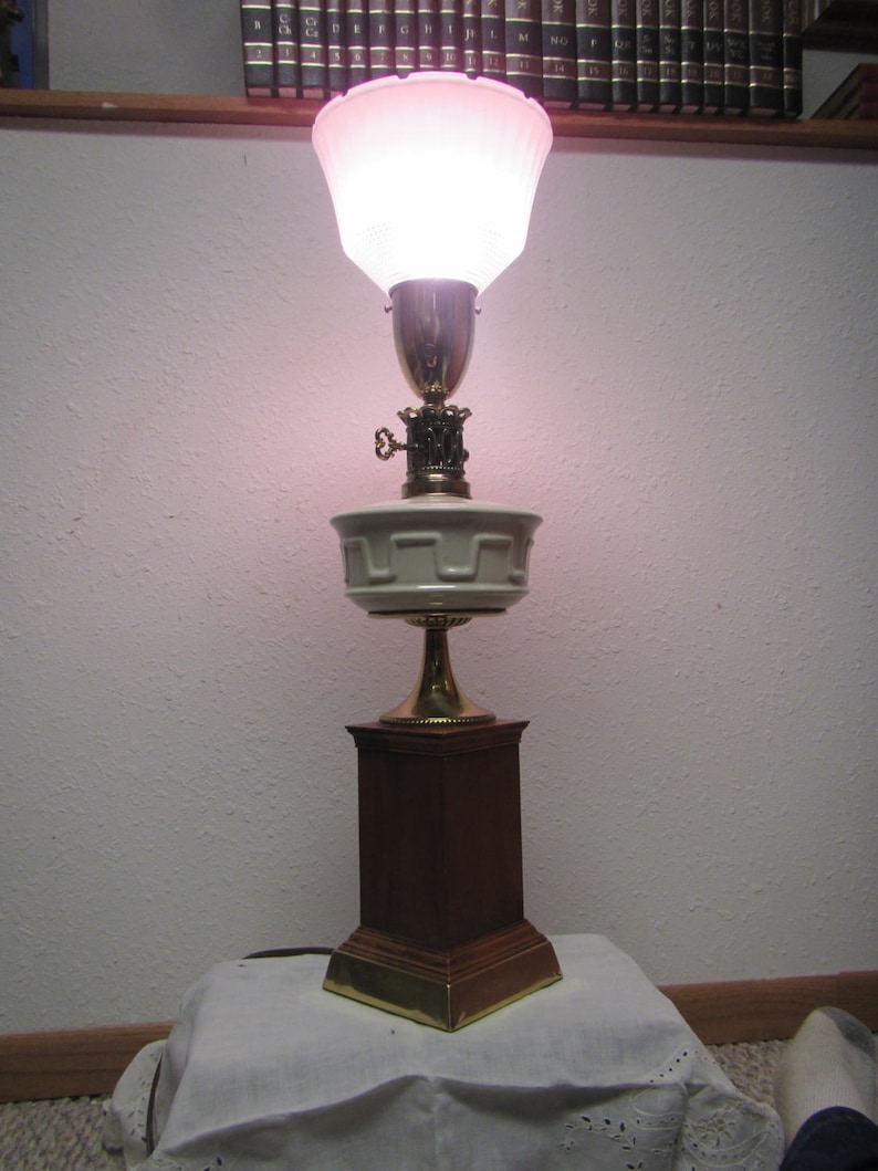 Vintage Brass And Glass Lamp Table With Shade Bedroom Living Room Desk 28 In Tall