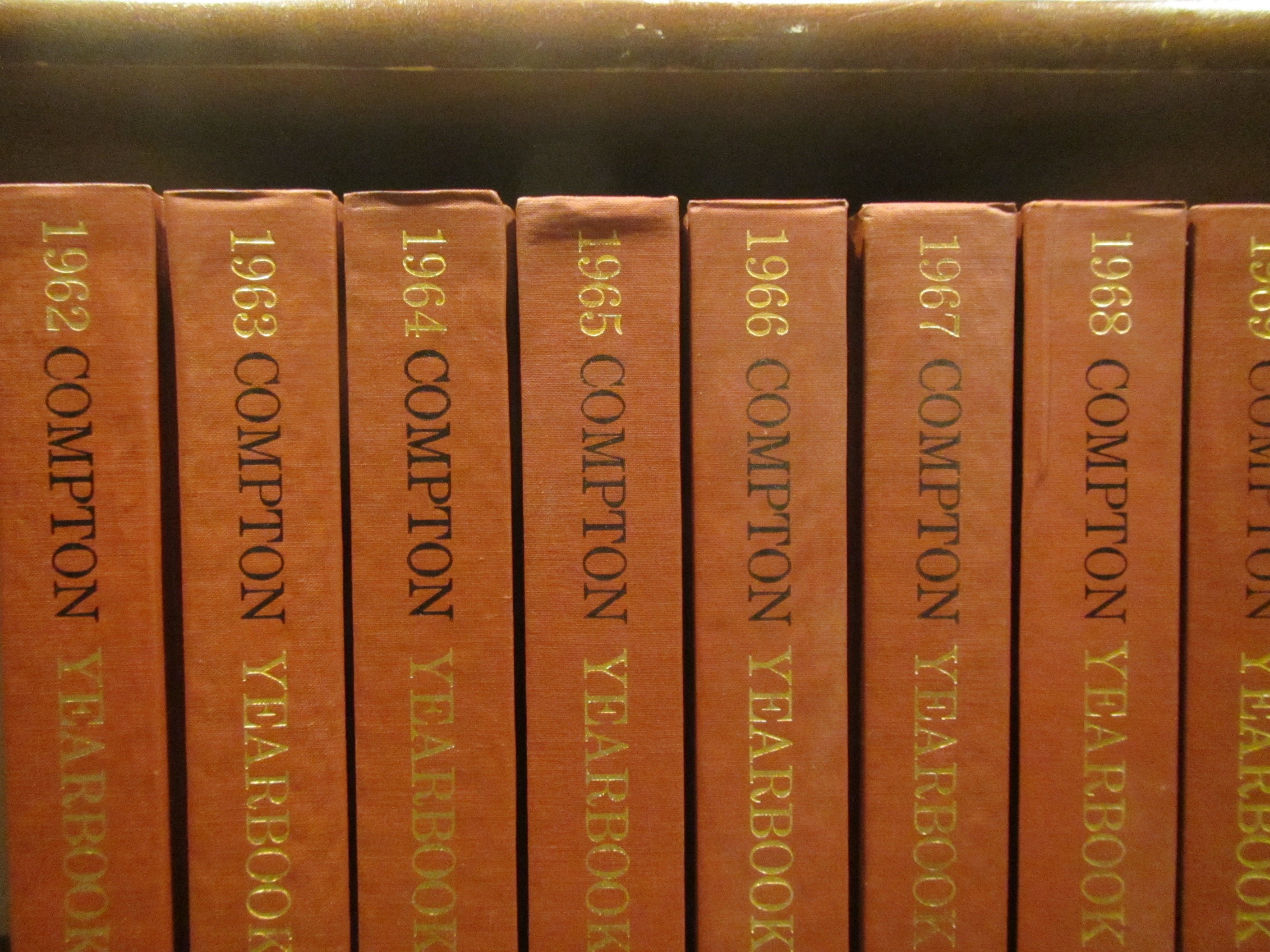 COMPTON'S ENCYCLOPEDIA Yearbooks , Choice of 1962 ,63, 64, 65, 66