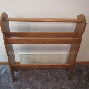 Handcrafted Wooden Quilt Rack / Wall Mounted Wooden Quilt Rack